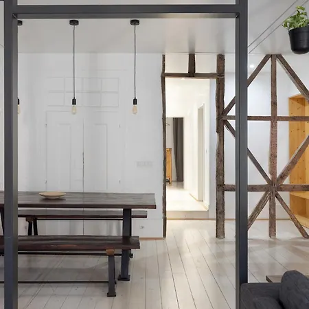 Architectural Gem In Bica Ii Lisboa